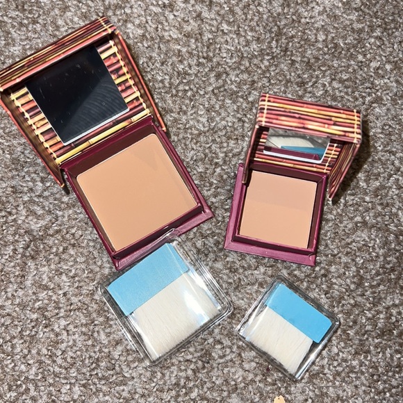 HOOLA bronzer duo! Mini and Full Size - Picture 2 of 2